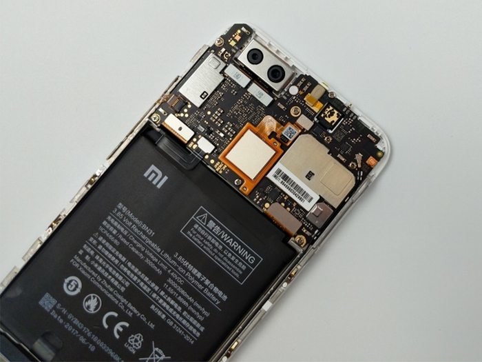 Δείτε τα εσωτερικά μέρη του Xiaomi Mi 5X από το πρώτο του teardown 1