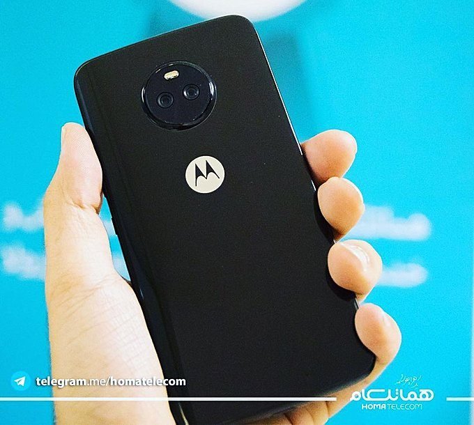 Επίσημος διανομέας της Motorola μοιράζεται μερικές επίσημες νέες εικόνες του Moto X4 πριν κυκλοφορήσει 1