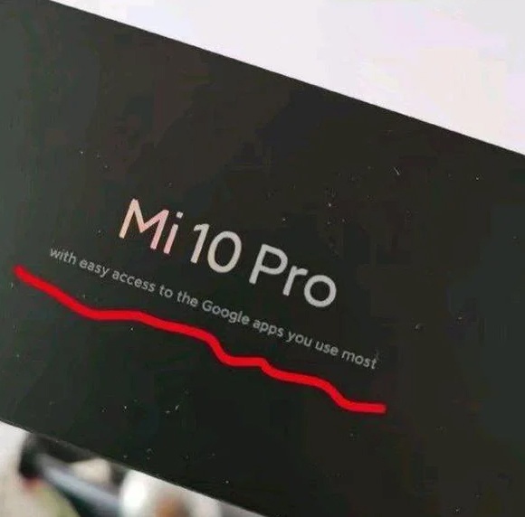 Μια επιγραφή στο κουτί του Xiaomi Mi 10 Pro αναφέρει την ανικανότητα της Huawei να χρησιμοποιεί τα Google Services 1